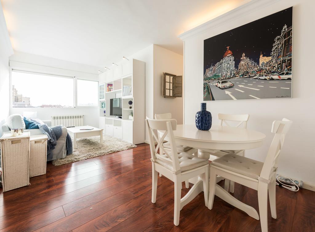 General Peron Picasso Apartment Madrid Bagian luar foto
