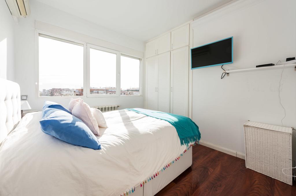 General Peron Picasso Apartment Madrid Bagian luar foto